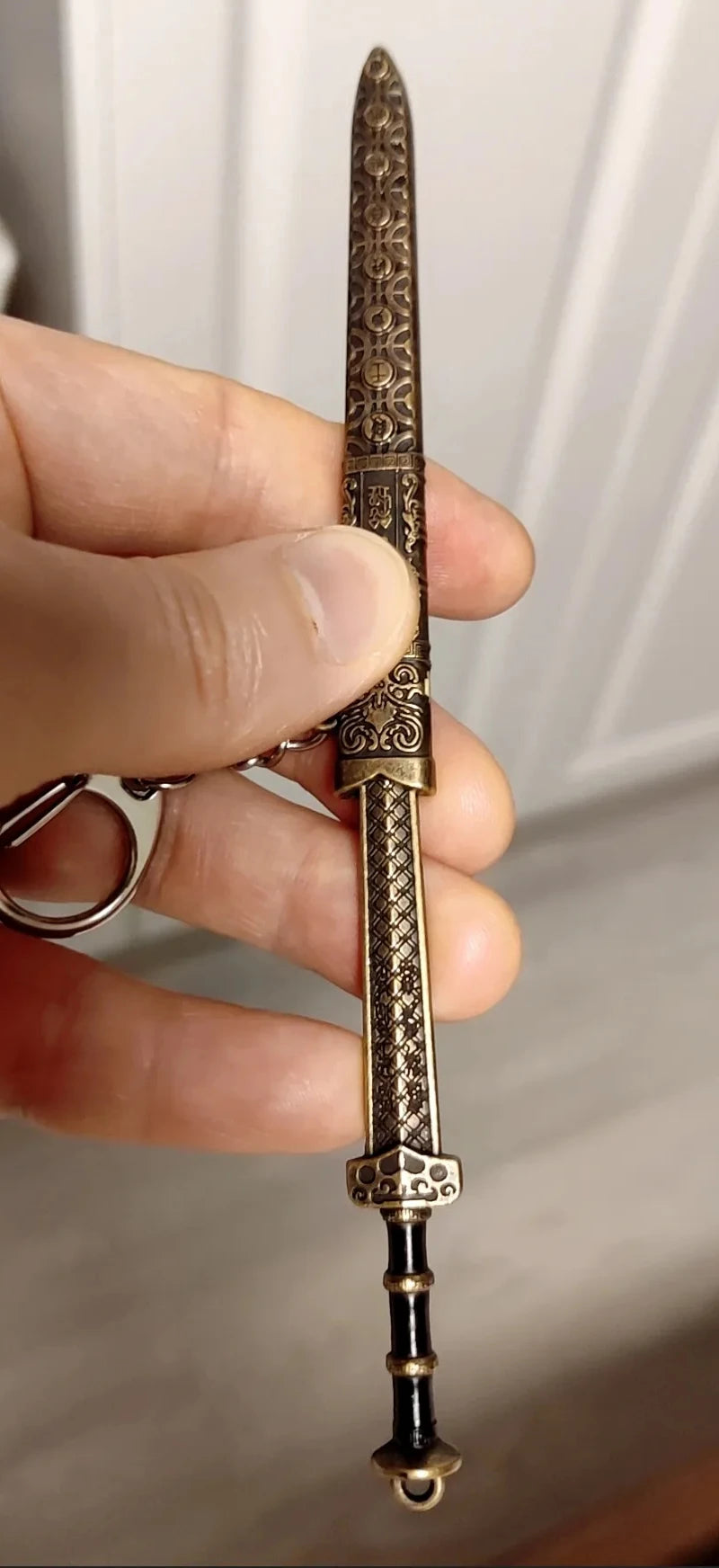 1pcs Chinese Ancient Simulated Weapon - Miniature Model of Sword Alloy Han Dynasty/Qin Shi Huang/Yue King Sword Ornament