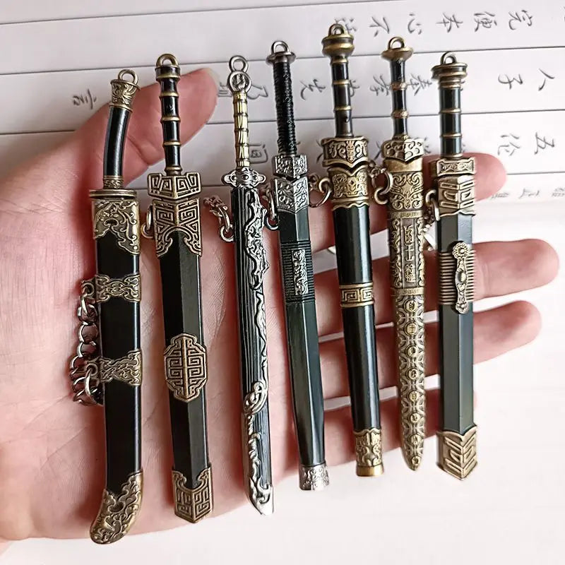 1pcs Chinese Ancient Simulated Weapon - Miniature Model of Sword Alloy Han Dynasty/Qin Shi Huang/Yue King Sword Ornament